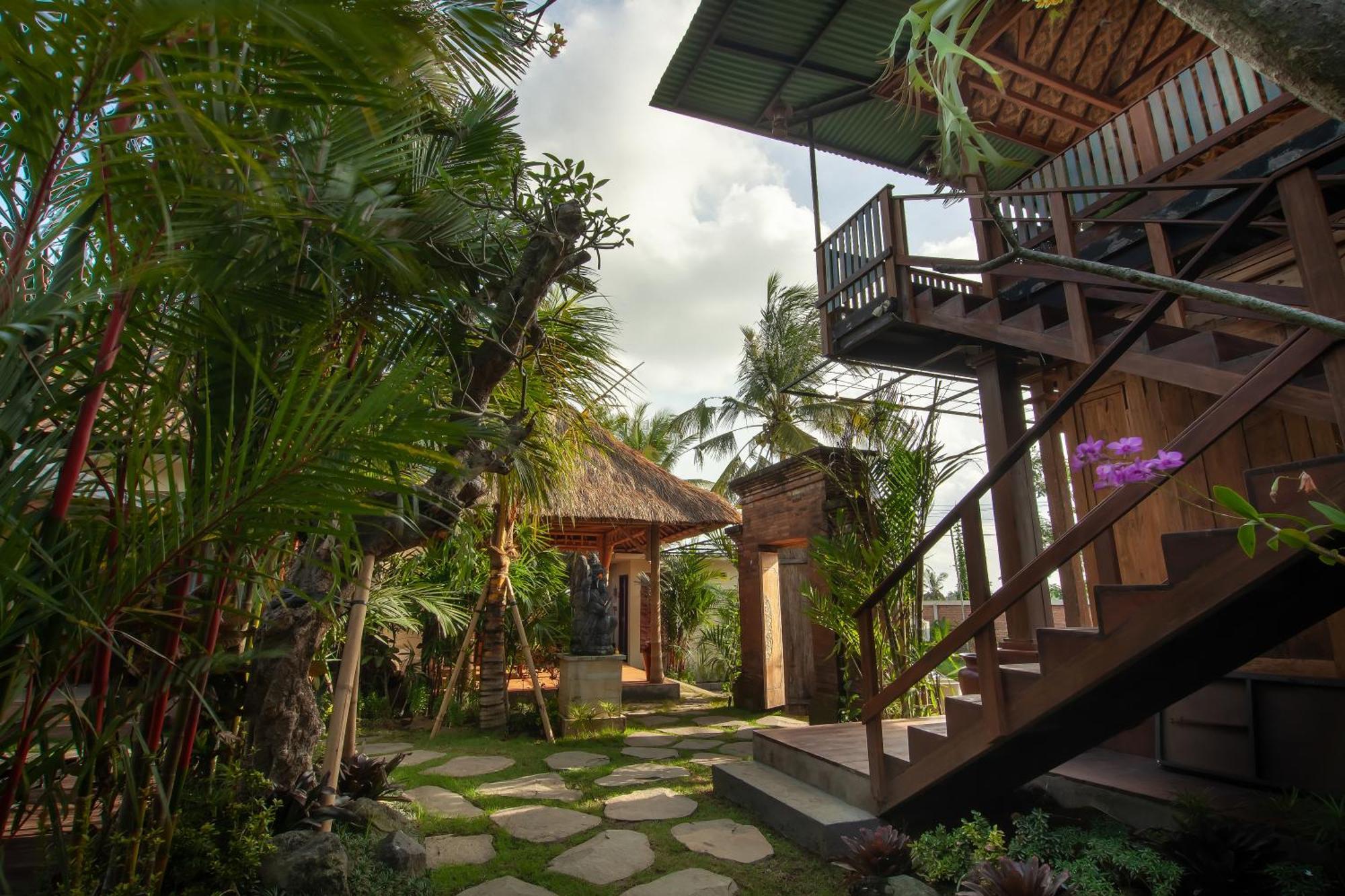 Hotel D'Kamala By Prasi Ubud Esterno foto